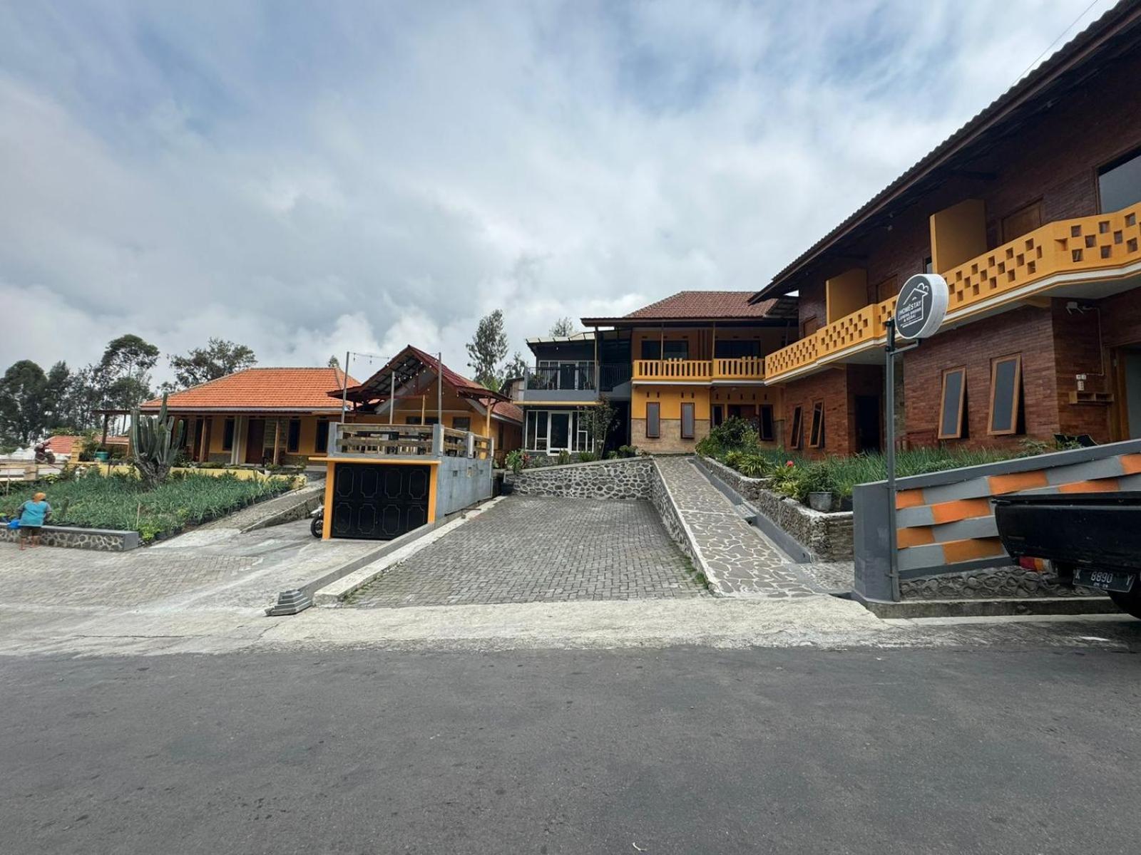 Homestay Lereng 브로모 외부 사진