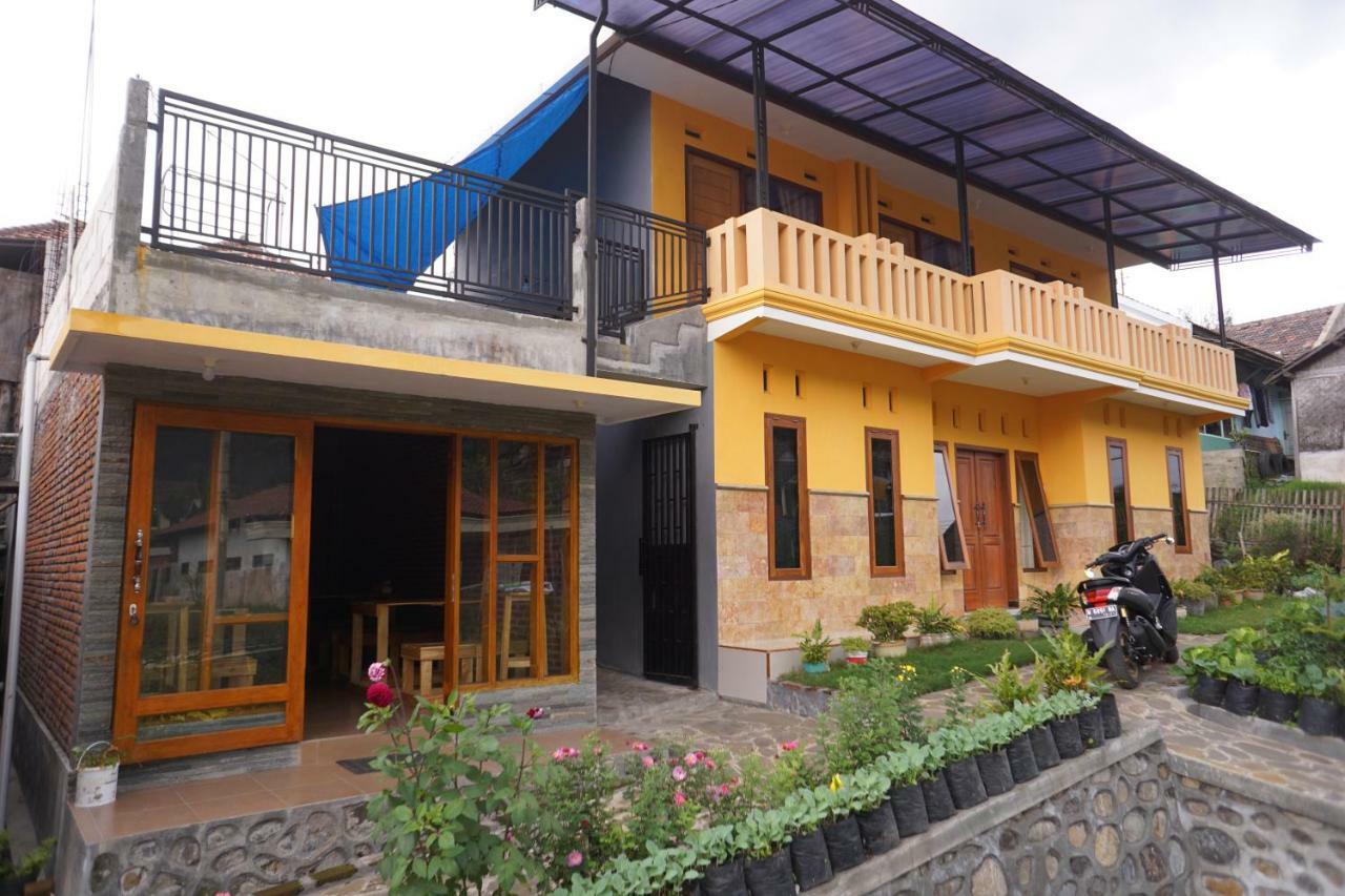 Homestay Lereng 브로모 외부 사진